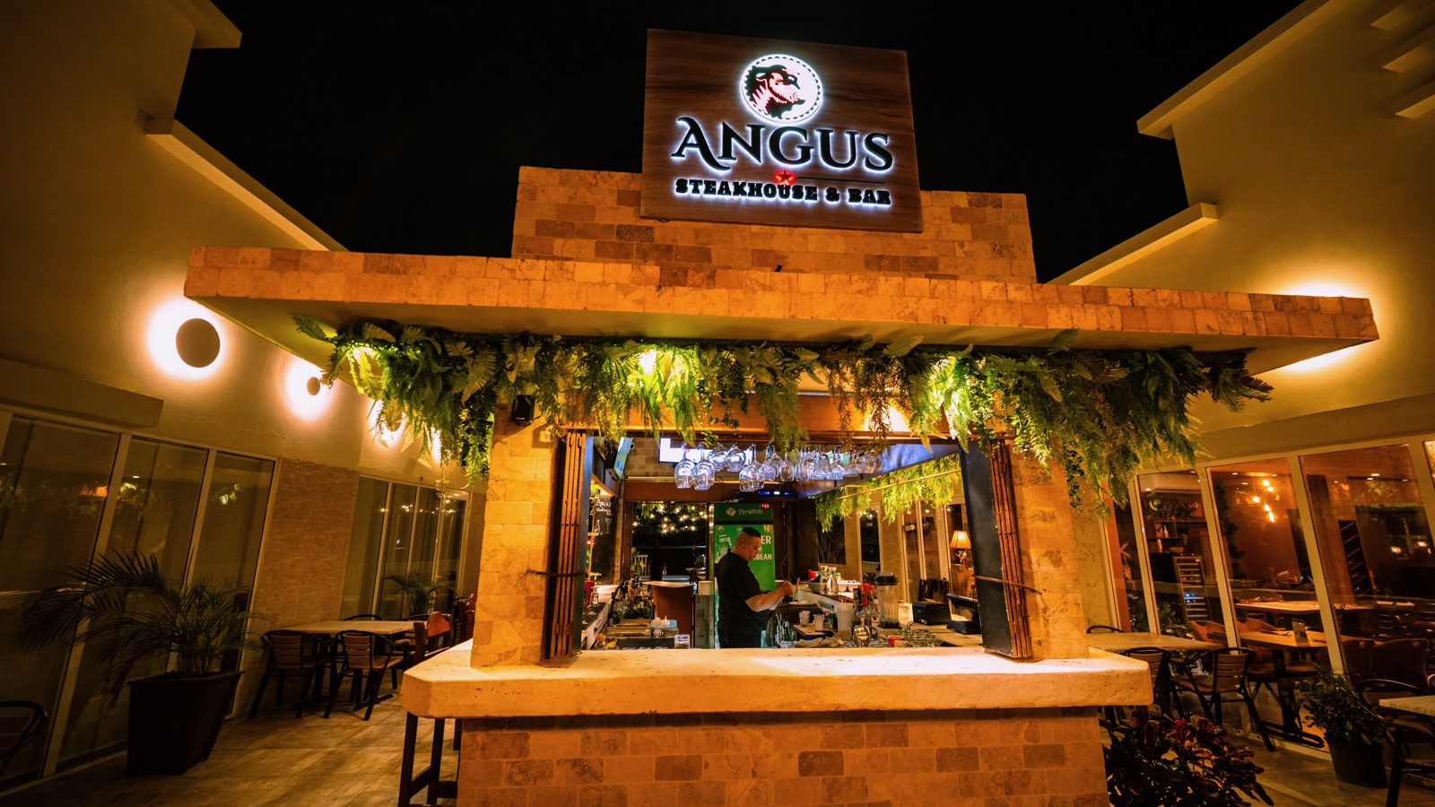 Angus Steakhouse & Bar - Image 1
