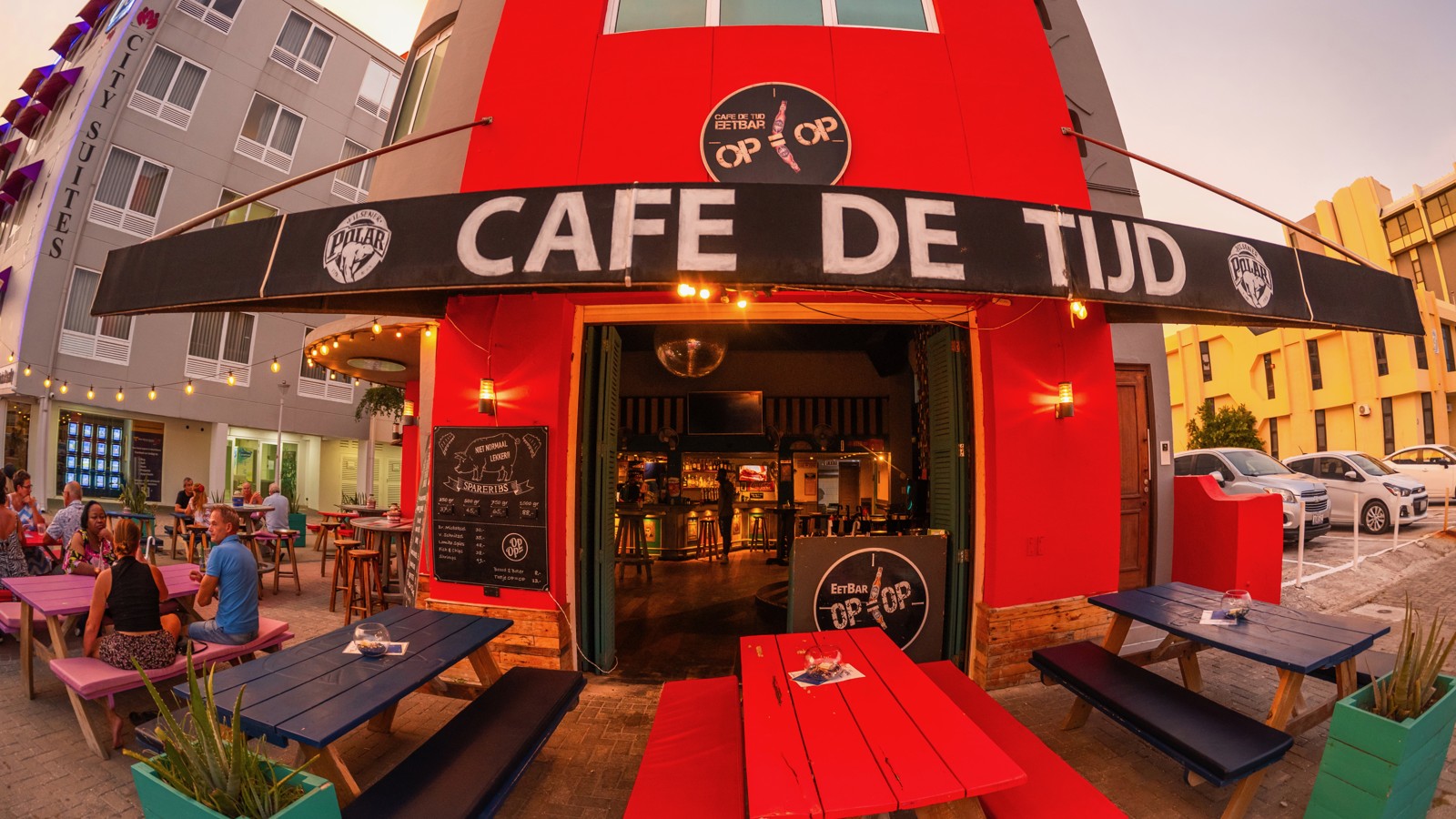 Café De Tijd Op=Op - Image 1