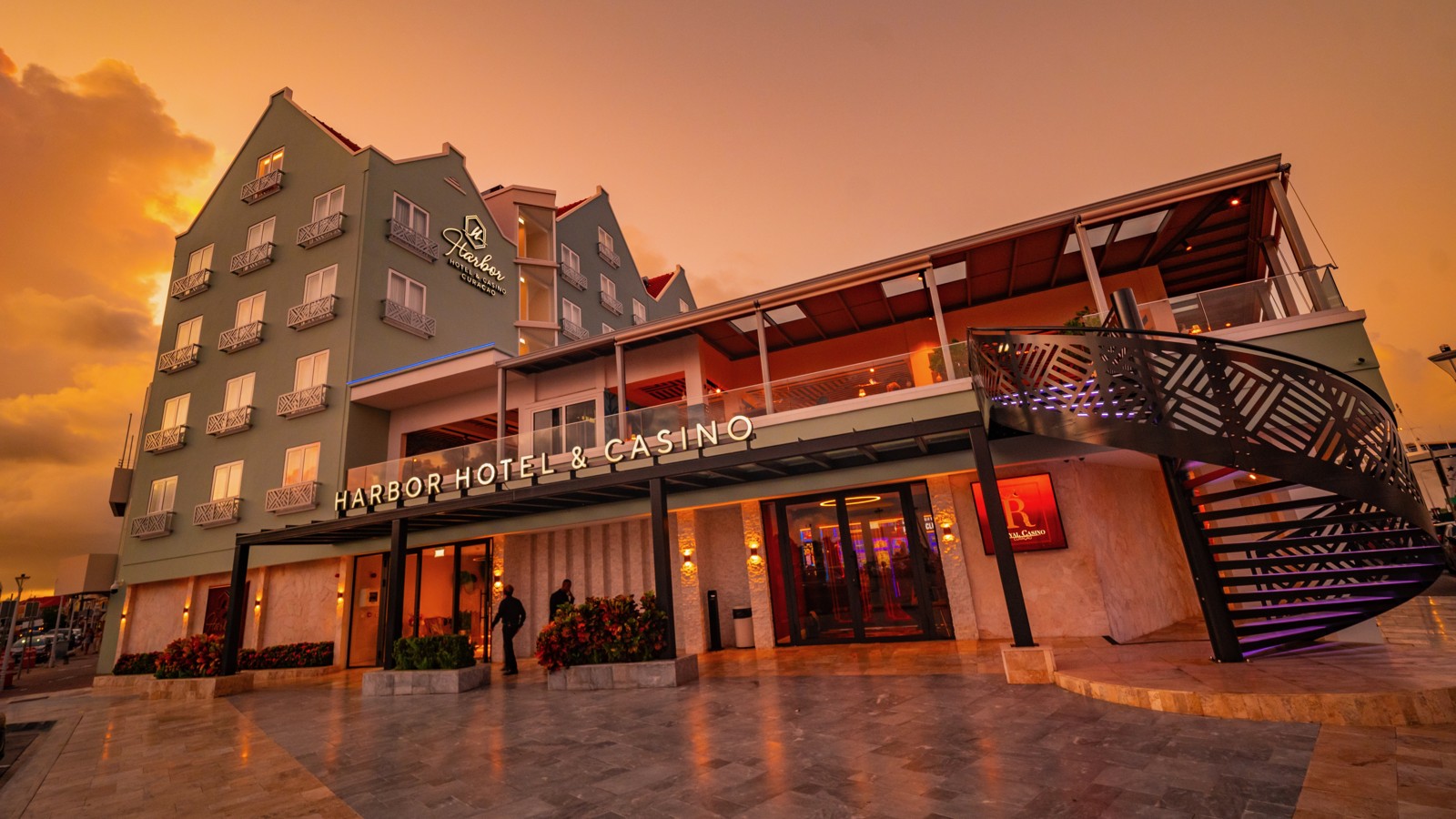 Harbor Hotel & Casino - Image 1
