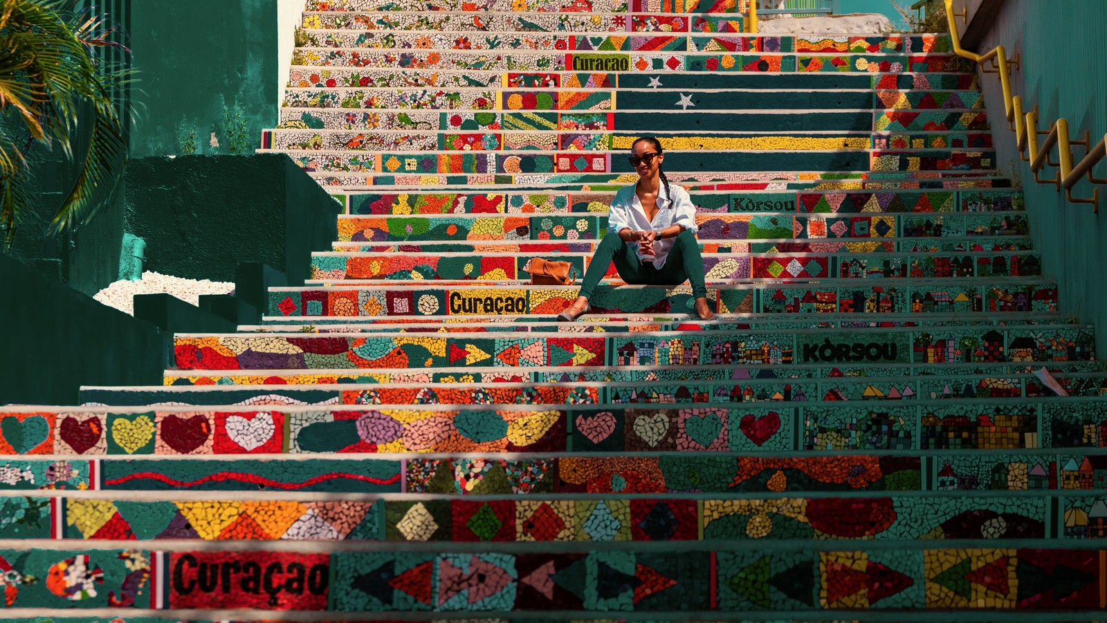 50.  Curaçao Street Art - Image 1