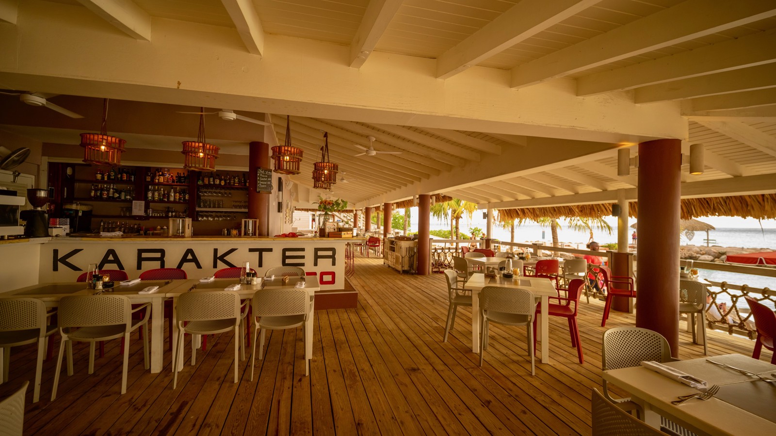 Karakter Beach - Image 4