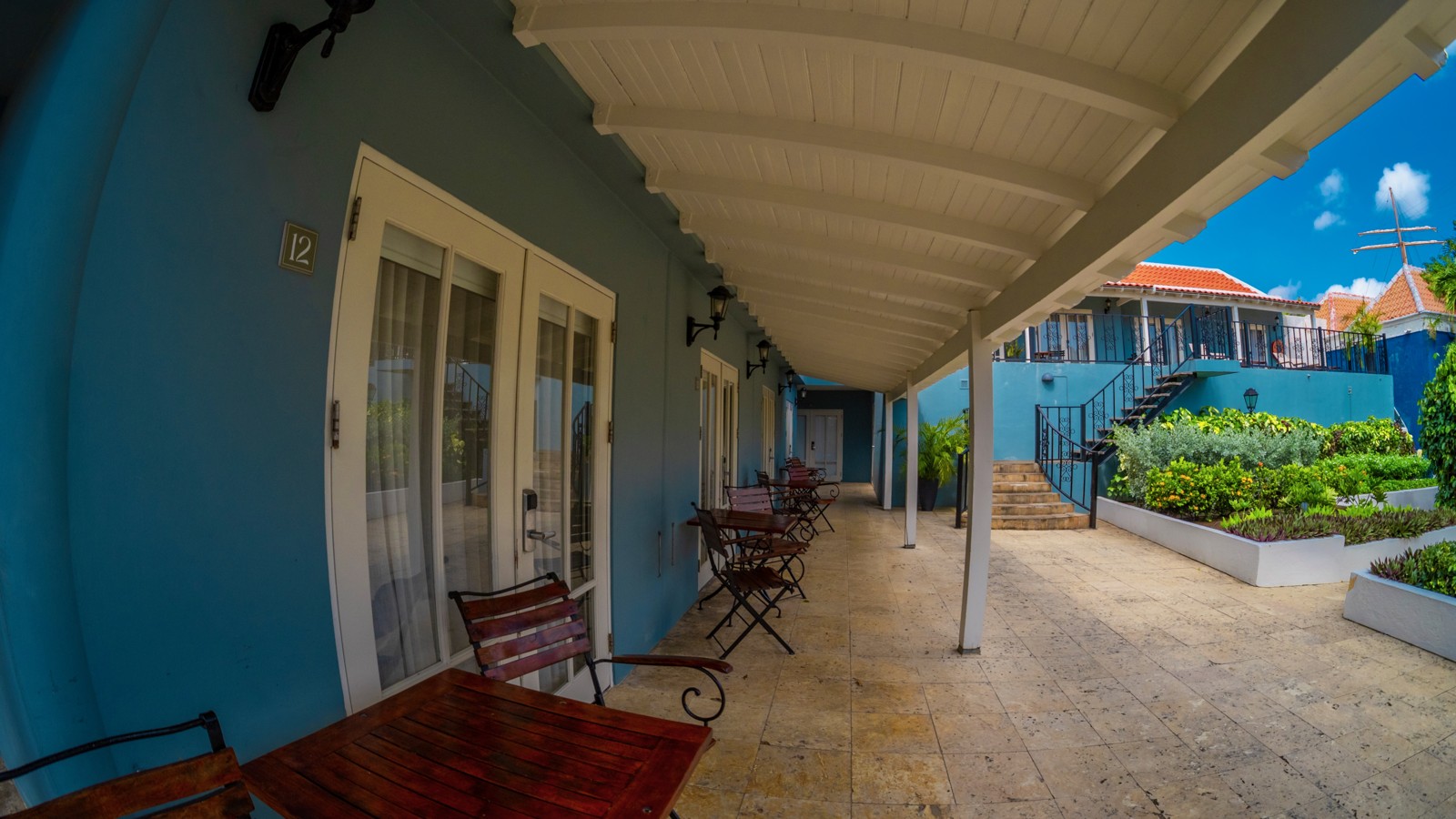 Kura Botanica Boutique Hotel - Image 11