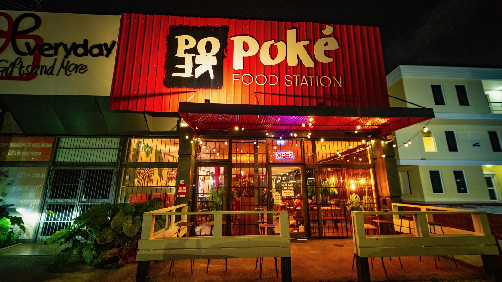 Poke Food Station - Image 1
