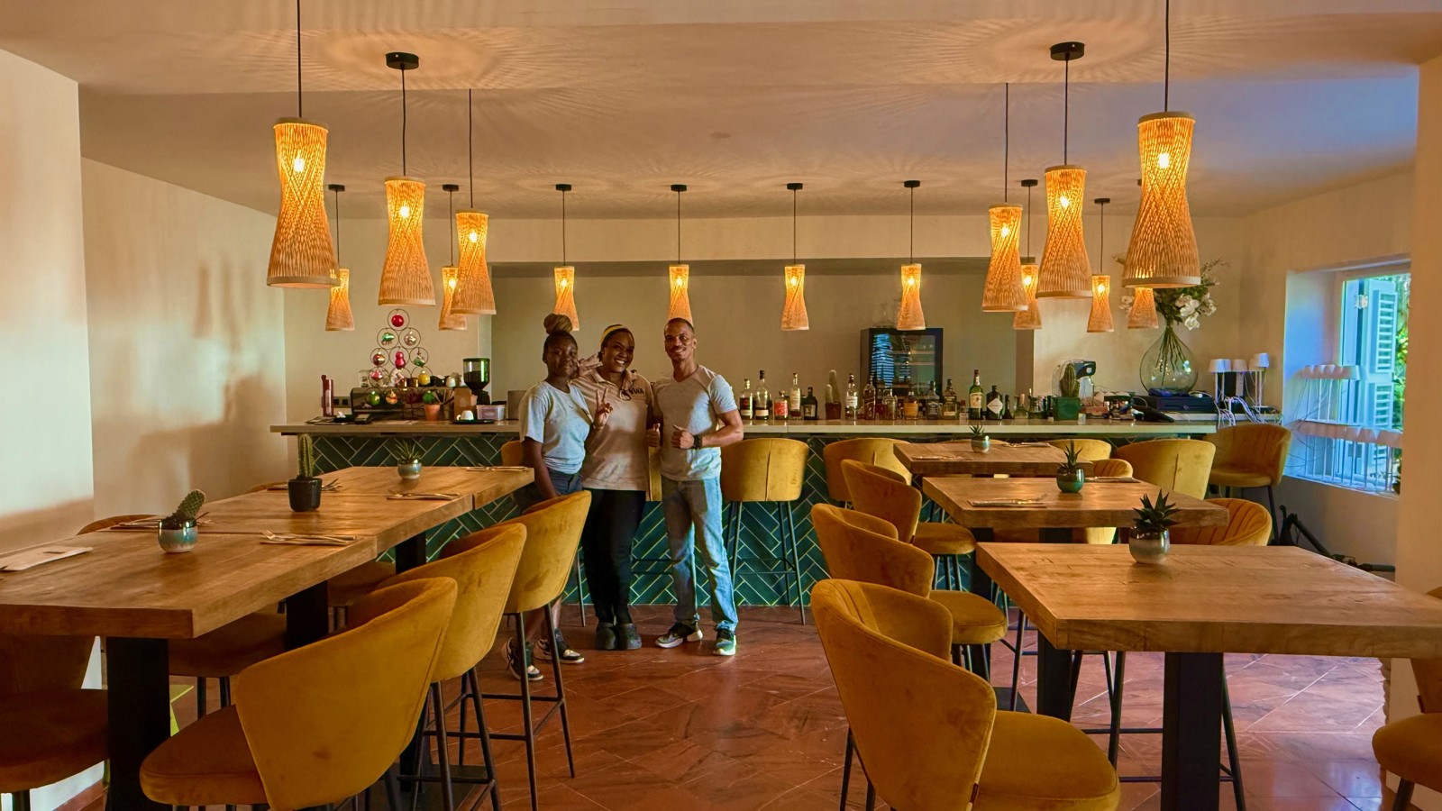 Viva Pizza e Pasta Bar - Image 8