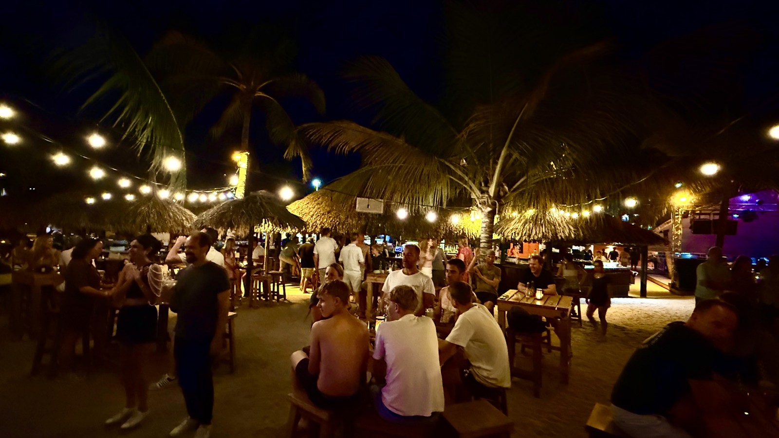 Zanza Bar - Image 1