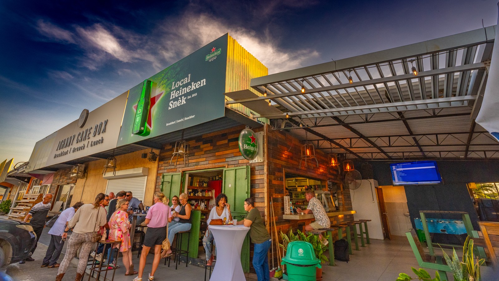 HAPPY HOUR - Heineken Snek - Image 1