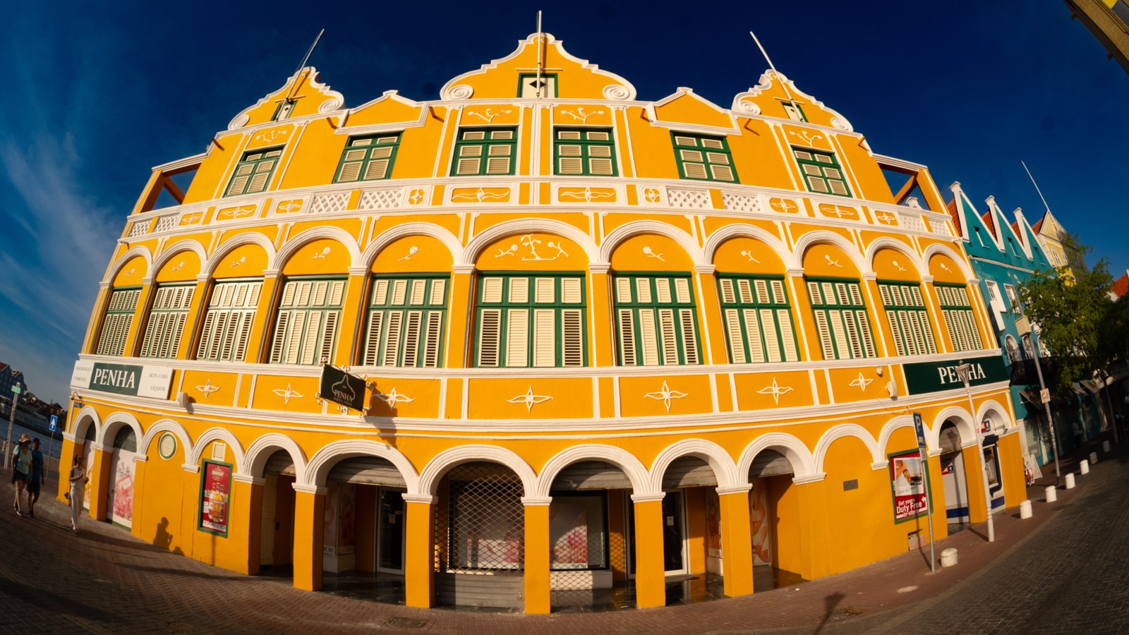 Penha Duty Free - Image 1