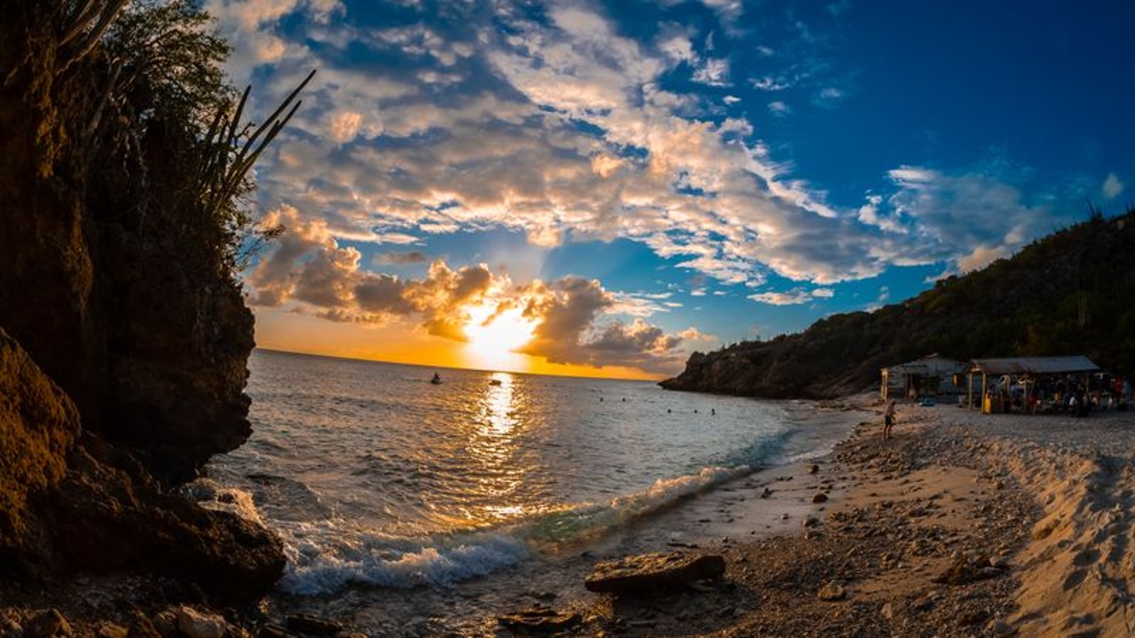 Playa Hunku - Image 3