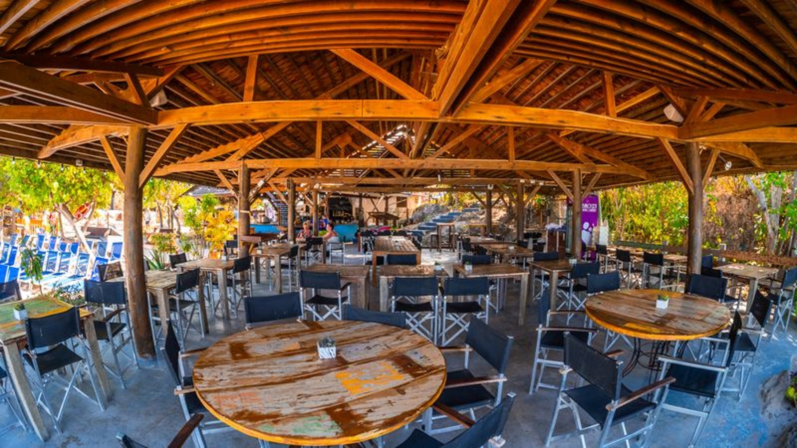 Playa Porto Mari - Image 6