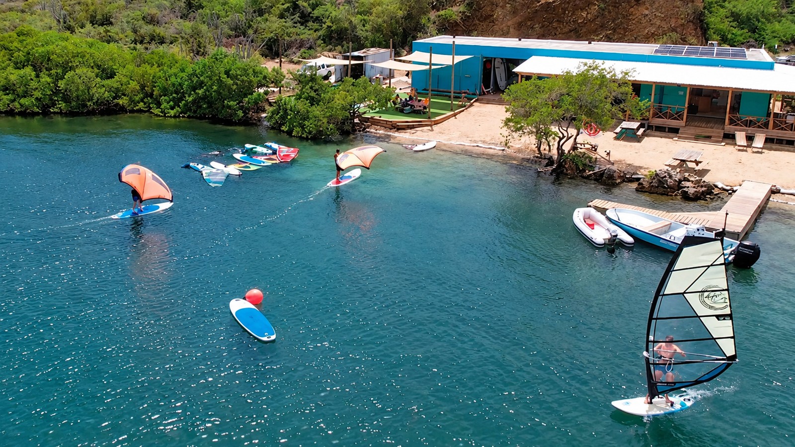SurfSpot Beach - Image 1