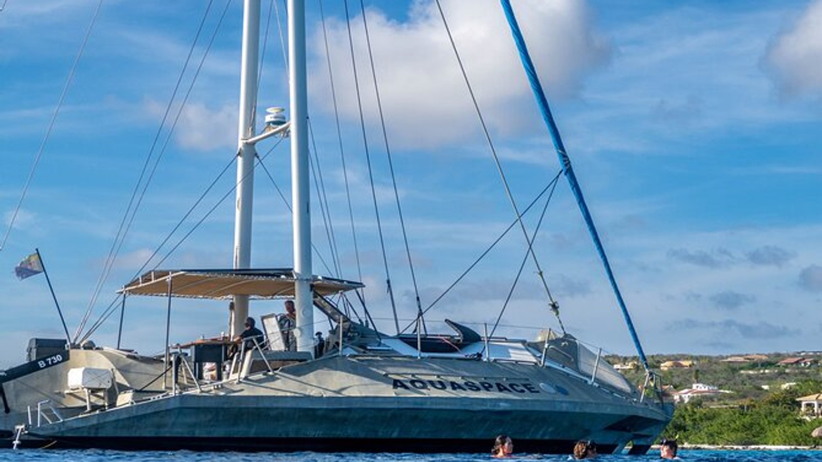 Sunset Sail & Snorkel Tour with Dinner - Image 2