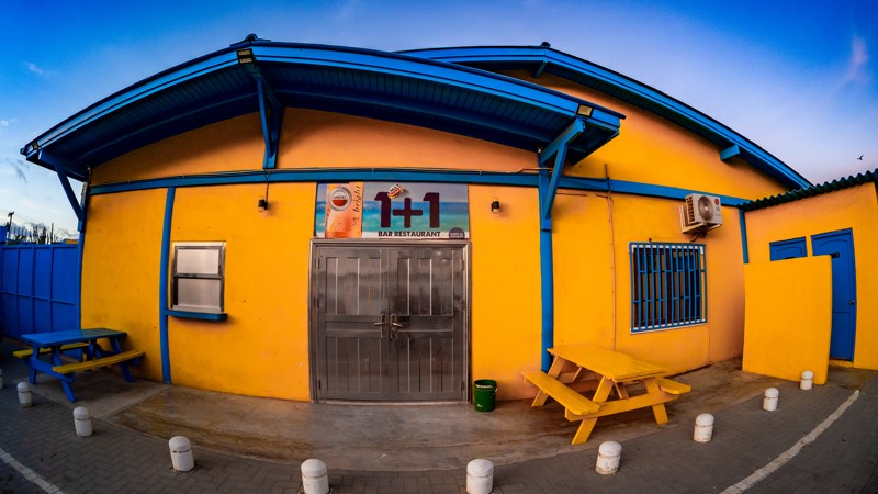 1+1 Bar Restaurant