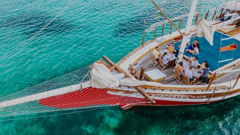 Dinner Sail Palm Pleasure
