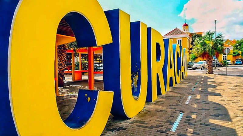 Half-Day Willemstad City Tour + Lunch
