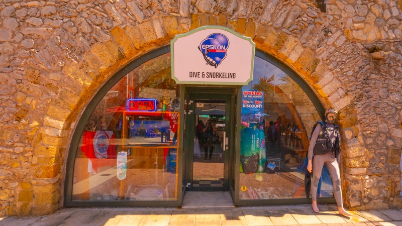 Epsilon Curacao Dive & Snorkeling