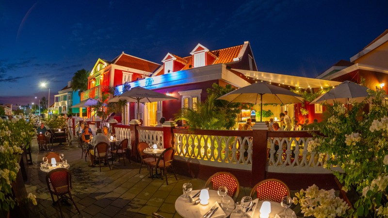 Esty's Brasserie